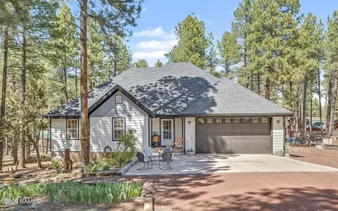 7625 E Long Bow Dr, Williams, AZ 86046