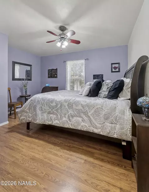 Bedroom - 7625 E Long Bow Dr, Williams, AZ 86046 photo 7 of 9