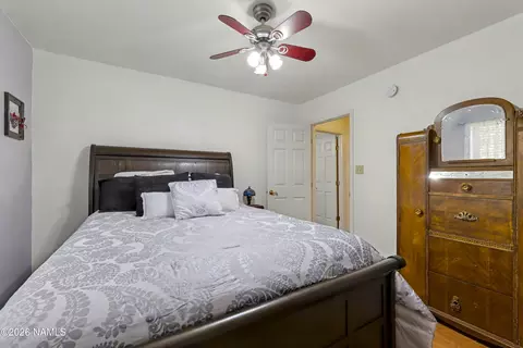 Bedroom - 7625 E Long Bow Dr, Williams, AZ 86046 photo 6 of 9