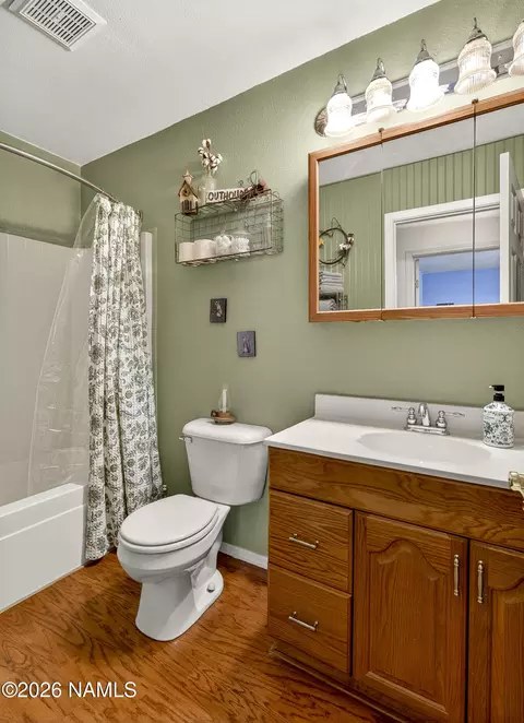 Bath - 7625 E Long Bow Dr, Williams, AZ 86046 photo 4 of 5