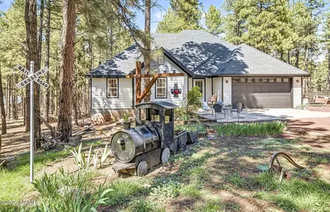 Exterior - 7625 E Long Bow Dr, Williams, AZ 86046 photo 7 of 10