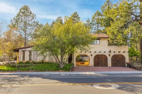 3608 N Paradise Rd, Flagstaff, AZ 86004