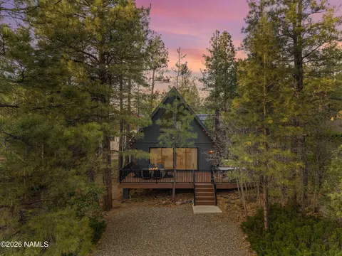 1330 E Wildcat Dr, Munds Park, AZ 86017
