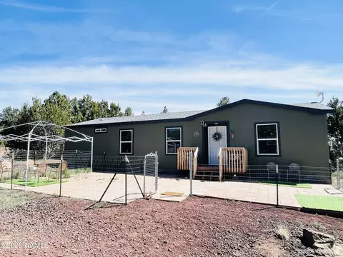 70 E Orchid Dr, Williams, AZ 86046