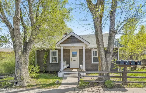 715 W Summit Ave, Flagstaff, AZ 86001