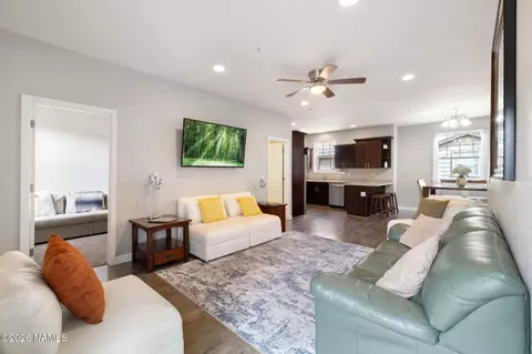 2551 W Pikes Peak Dr, Flagstaff, AZ 86001