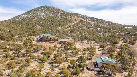 786 E Broncos Trl, Williams, AZ 86046