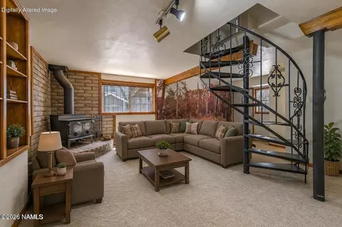Living - 618 Comanche St, Flagstaff, AZ 86005 photo 4 of 5