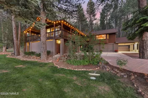 395 E Navajo Rd, Munds Park, AZ 86017