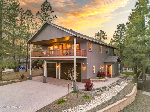 2107 N Cypress Point Dr, Flagstaff, AZ 86004