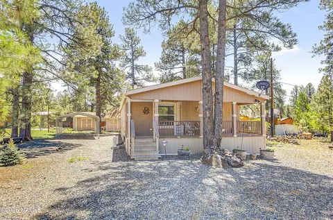 465 Laguna Pl, Munds Park, AZ 86017