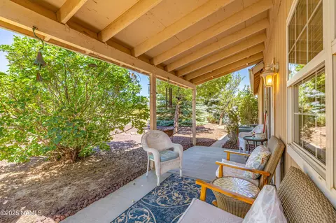 12870 Doyle Rd, Flagstaff, AZ 86004
