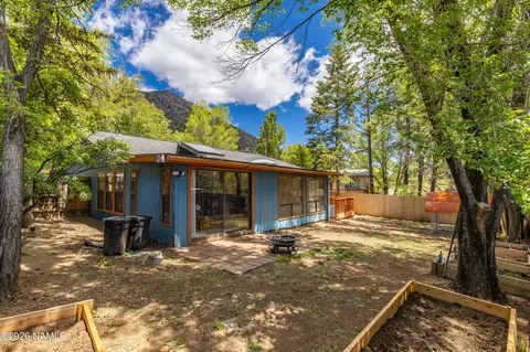 3241 E Matterhorn Dr, Flagstaff, AZ 86004