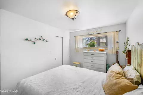 Bedroom - 4511 Canyon Loop, Flagstaff, AZ 86005 photo 2 of 5