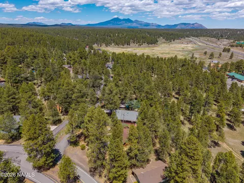 View/Area - 4511 Canyon Loop, Flagstaff, AZ 86005 photo 2 of 2