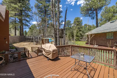 Exterior - 4511 Canyon Loop, Flagstaff, AZ 86005 photo 3 of 9