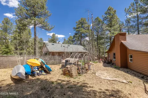 Exterior - 4511 Canyon Loop, Flagstaff, AZ 86005 photo 4 of 9