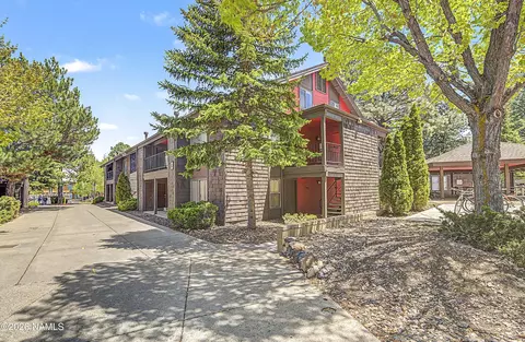 1200 S Riordan Ranch St #102, Flagstaff, AZ 86001