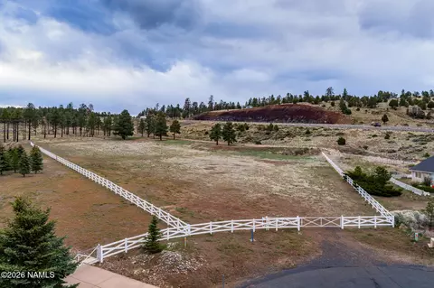 14380 Ventoso Ct, Flagstaff, AZ 86004