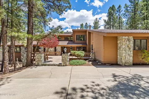 5101 E Lake Country Rd, Flagstaff, AZ 86004