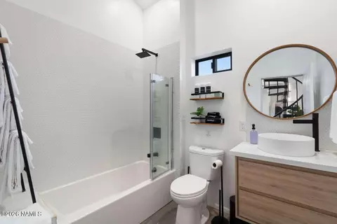 Bath - 2396 E New Moon Way, Williams, AZ 86046 photo 2 of 2