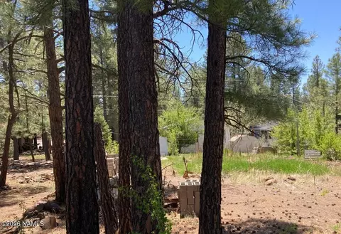 17155 S Iron Springs Rd, Munds Park, AZ 86017