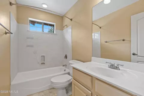 Bath - 47 E Judy St, Flagstaff, AZ 86005 photo 3 of 3