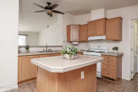 4360 N Randall St, Flagstaff, AZ 86004