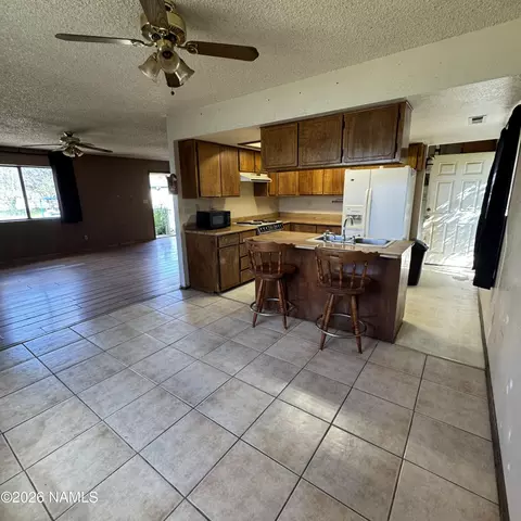 Kitchen - 218 Edison Ave, Williams, AZ 86046 photo 3 of 4