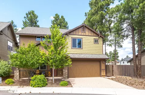 2465 W Pollo Cir, Flagstaff, AZ 86001
