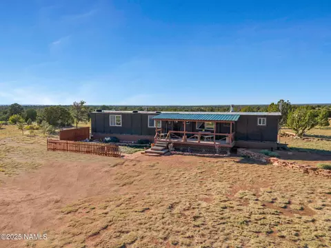 8938 Hawkeye Cir, Williams, AZ 86046