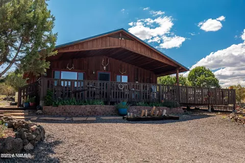 42320 N Walk About Trl, Seligman, AZ 86337
