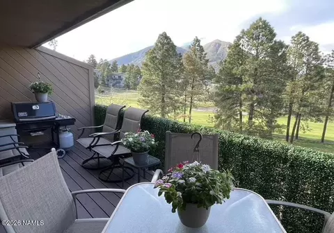 2466 N Whispering Pines Way, Flagstaff, AZ 86004