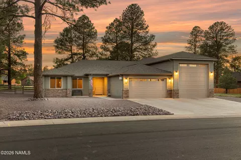 530 S Pinehurst Dr, Williams, AZ 86046