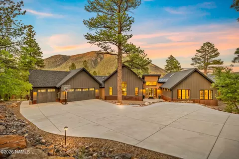 1392 Bouteloua, Flagstaff, AZ 86001