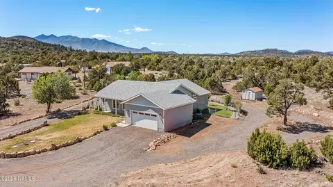 9111 E Moon Beam Ave, Flagstaff, AZ 86004