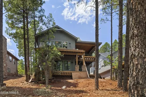 4130 S Lariat Loop, Flagstaff, AZ 86005
