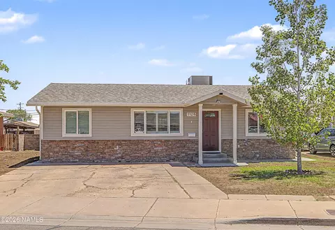 1126 N Williamson Ave, Winslow, AZ 86047
