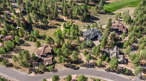 2240 E Del Rae Dr, Flagstaff, AZ 86005