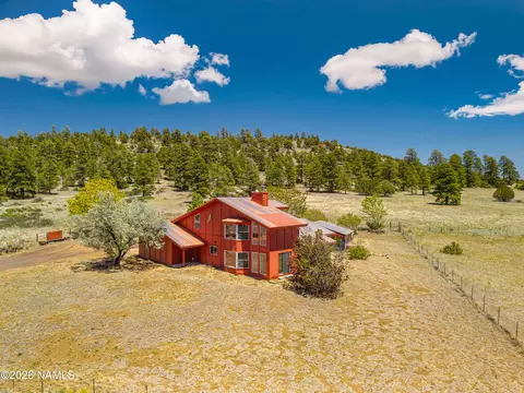 8080 Yancey Ln, Flagstaff, AZ 86004