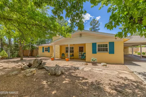 1717 N Turquoise Dr, Flagstaff, AZ 86001