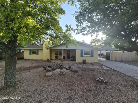 1717 N Turquoise Dr, Flagstaff, AZ 86001
