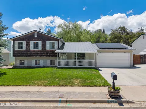 1727 N Deer Crossing Rd, Flagstaff, AZ 86004