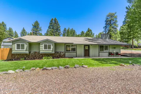 570 E Ox Bow Rd, Munds Park, AZ 86017