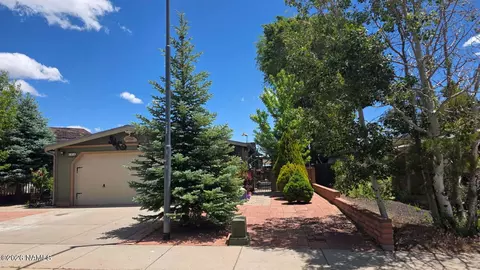 5456 N Sanford Pl, Flagstaff, AZ 86004