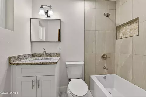 Bath - 4800 E Halfmoon Dr, Flagstaff, AZ 86004 photo 3 of 3