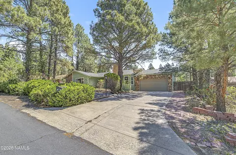 2616 N Oakmont Dr, Flagstaff, AZ 86004