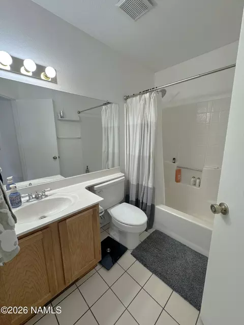 Bath - 4505 E Spring Meadows Cir, Flagstaff, AZ 86004 photo 4 of 4