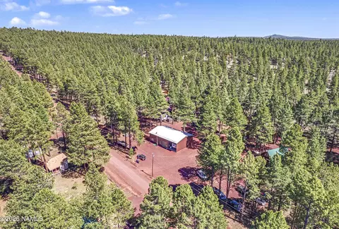 7264 E Long Bow Dr, Williams, AZ 86046