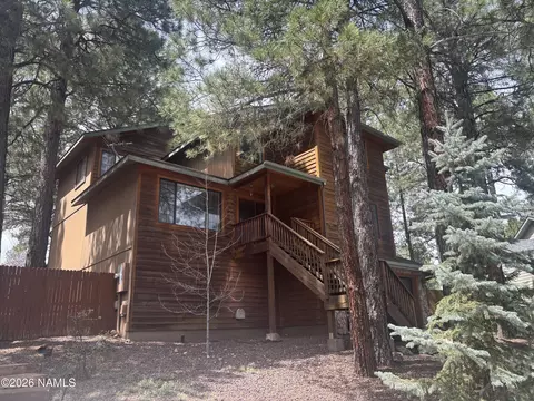 31 E Conquistador Trl, Flagstaff, AZ 86005